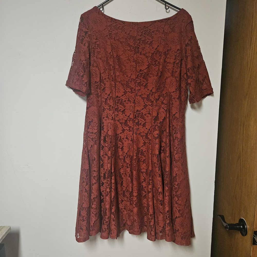 Danny & Nicole Burgundy Lace Midi Dress
